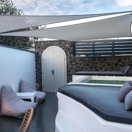 Sun Naam Home Santorini With Heated Jacuzzi Karterádosz Kültér fotó